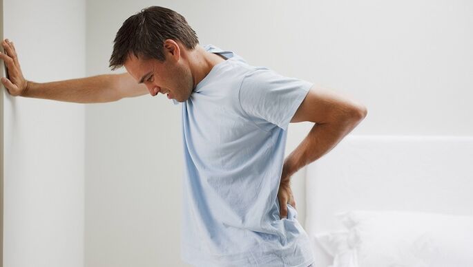 Az ágyéki osteochondrosis harmadik szakaszának fő megnyilvánulásai