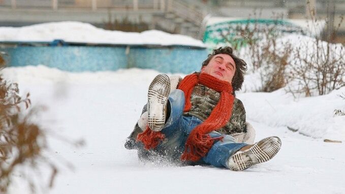 esés, mint a gerinc osteochondrosisának oka